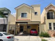CASA EN VENTA CUMBRES ELITE hz