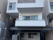 CASA EN VENTA CUMBRES ELITE PREMIER