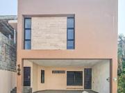 Casa en Venta Cumbres Elite Vesubio