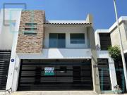 CASA EN VENTA CUMBRES ELITE ZONA MONTERREY