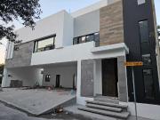 Casa en Venta Cumbres Monterrey