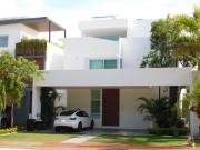 Casa en Venta Cumbres Residencial en Cancún. Q. Roo