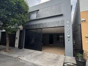 CASA EN VENTA CUMBRES SAN AGUSTIN