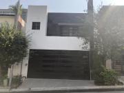 Casa en VENTA Cumbres San Agustin sect Madrid en Monterrey