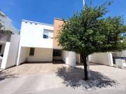 CASA EN VENTA DANUBIO AZUL, LEÓN GTO