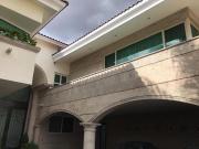 CASA EN VENTA DE 1020 M2 EN CUMBRES DEL CAMPESTRE 4...