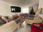 Casa en venta de 110 m2, en zona céntrica de la Mitad...