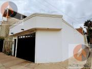 Casa en Venta de 1 Planta ampliada con terreno excedente...