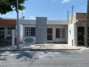 Casa en Venta de 1 Planta en Res. Roble