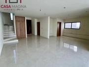 CASA EN VENTA DE 200M2 DE TERRENO EN RESIDENCIAL