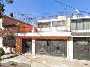 Casa en venta de 231M2 con terraza en G.A.M