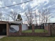 Casa en venta de 2 dormitorios c/ cochera en Monte Grande