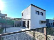 Casa en venta de 2 dormitorios c/ cochera en San Nicolás