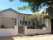 Casa en venta de 2 dormitorios c/ cochera en Tandil
