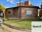 Casa en venta de 2 dormitorios c/ cochera en Villa...