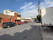 CASA EN VENTA DE 2 NIVELES EN CENTRO DE MONTERREY