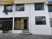 Casa en Venta de 2 Pisos en Conjunto Privado Calderón