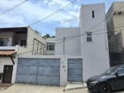 CASA EN VENTA DE 2 RECAMARAS Y UN ESTUDIO EN LA CHIGULERA