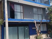 Casa en Venta de 300 m² con 5 Departamentos