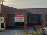 Casa en Venta de 3 ambientes con patio y garage, en... Casa en Venta de 3 ambientes con patio y garage, en...