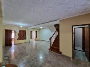 Casa en venta de 3 dormitorios c/ cochera en Barrio Parque