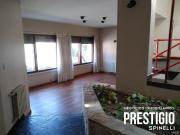 Casa en venta de 3 dormitorios c/ cochera en Bella Vista