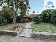Casa en venta de 3 dormitorios c/ cochera en Capitán...