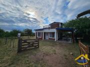 Casa en venta de 3 dormitorios c/ cochera en Charbonier