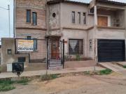 Casa en venta de 3 dormitorios c/ cochera en Cinco Saltos