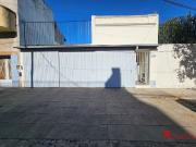 Casa en venta de 3 dormitorios c/ cochera en Flores