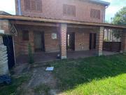 Casa en venta de 3 dormitorios c/ cochera en Lisandro Olmos