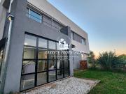 Oportunidad! Casa en venta de 3 dormitorios. Santa...