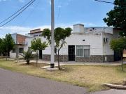 Casa en venta de 3 dormitorios c/ cochera en San Rafael