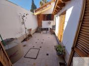 Casa en VENTA de 3 dormitorios c/ cochera en Villa Nueva