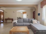 Casa en Venta de 3 Dormitorios con Escritura Cofico