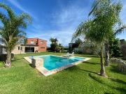 Casa en Venta de 3 Dormitorios con pileta en Roldan...