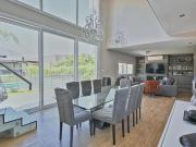 Casa en venta de 3 dormitorios con pileta frente a...