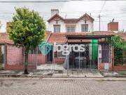 Casa en venta de 3 dormitorios en Barrio San Carlos