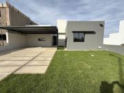 Casa en venta de 3 dormitorios en planta baja en Nobu Town