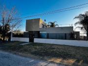 Casa en venta de 3 dormitorios en Roldán