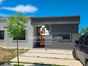 Casa en venta de 3 dormitorios lote central. Pilar del...