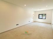 Casa en venta de 3 dormitorios totalmente renovada en...