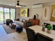 Casa en Venta de 3 Habitaciones, Alberca, 2...