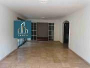 Casa en Venta de 3 Niveles Barrio Manga