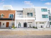 Casa en venta de 3 recámaras Arbolada Cancún