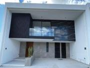 Casa en venta de 3 recamaras en Angelopolis Parque Sinaloa