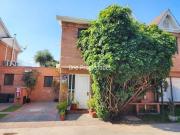 Casa en venta de 3d y 3b en condominio en La Reina