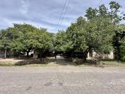 Casa en Venta de 4 ambientes, dos dormitorios y patio. A...