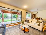 Casa En Venta De 4 Dorm. En Colina