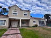 Casa en venta de 4 dormitorios c/ cochera en Patagonia